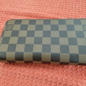 Authentic Louis vuitton wallet